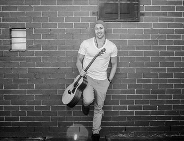 James Acoustic Soloist Singer Melbourne - Wedding Singer Musician - Entertainment